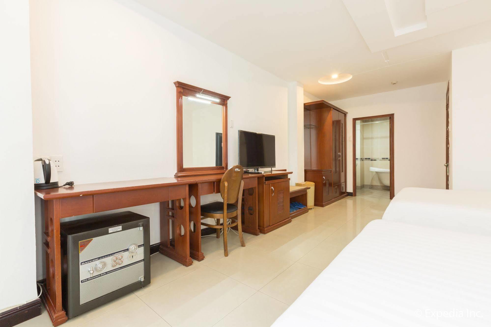 Lien Thanh Hotel Cidade de Ho Chi Minh Exterior foto